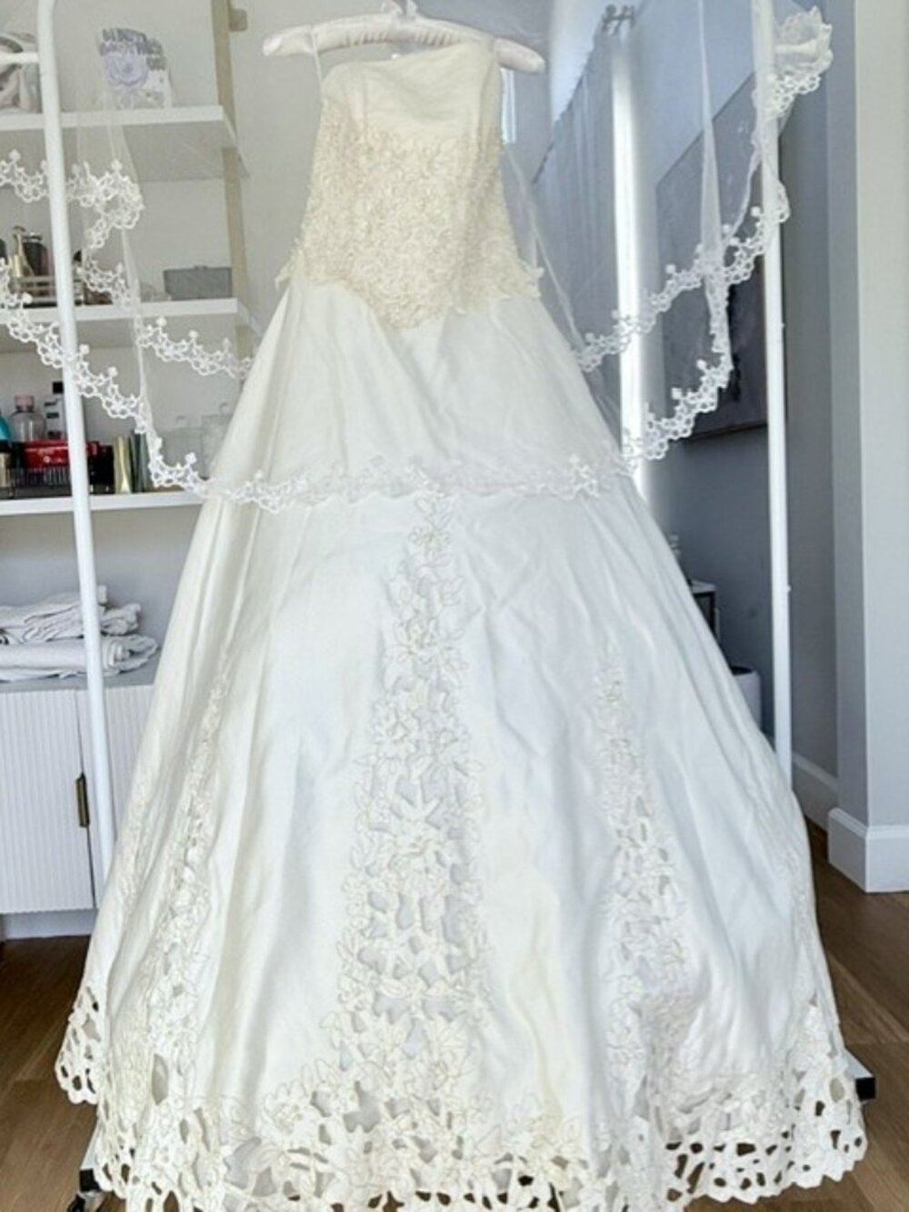 Elegant Stunning 3-Piece Complete Bridal Set (Worn Once)